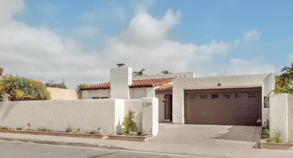 Fountain Valley, CA 92708