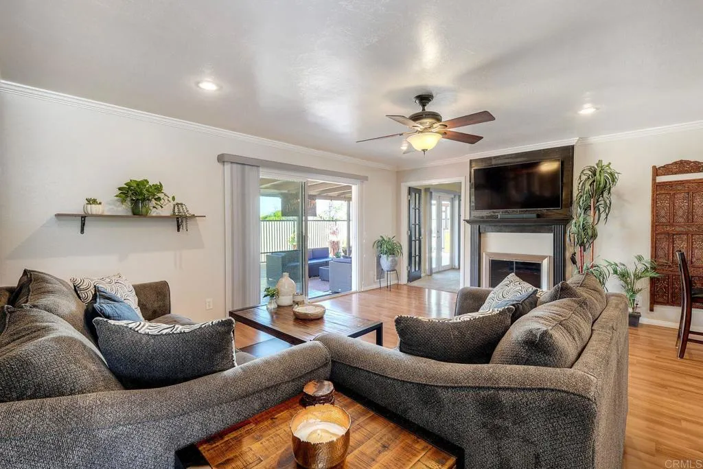 https://cdn.realtyfeed.com/cdn/127/306642636/06a49706eab47e36899a958f3c56af5e.webp