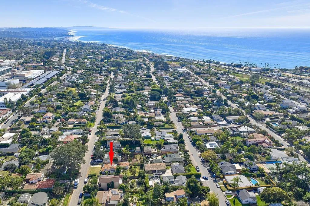 https://cdn.realtyfeed.com/cdn/127/306642670/6f3142523ed436a3e9901021f8ac6607.webp