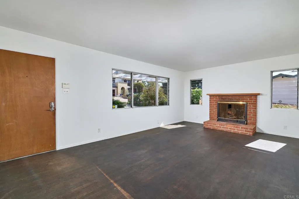 https://cdn.realtyfeed.com/cdn/127/306642670/8957faae43972248714fd7e80592e4b5.webp