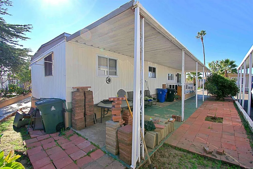 https://cdn.realtyfeed.com/cdn/127/306642715/00239931a89542998c4167a3a9c6b670.webp