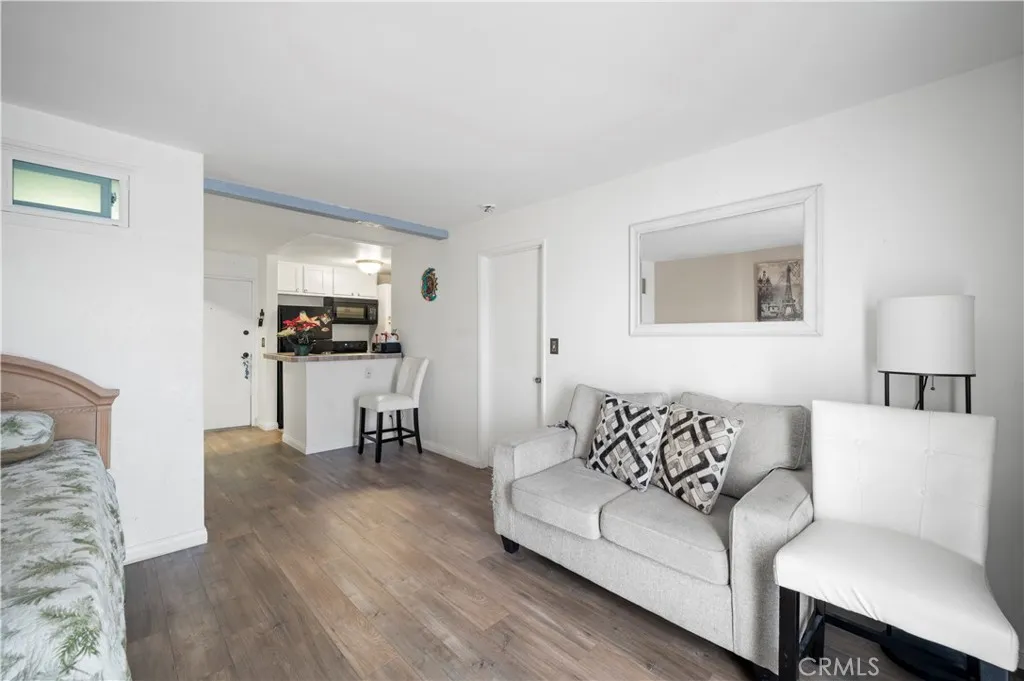 21800 Schoenborn Street Unit 215, Canoga Park, CA 91304 - Photo 3 of 13, Canoga Park, CA