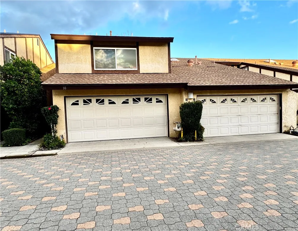 Northridge, CA 91325
