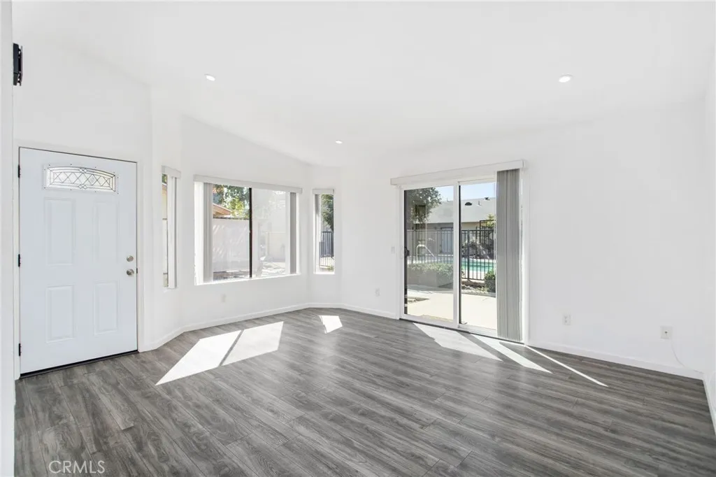 16521 Joy, Lake Elsinore, CA 92530 - Photo 4 of 31, Lake Elsinore, CA