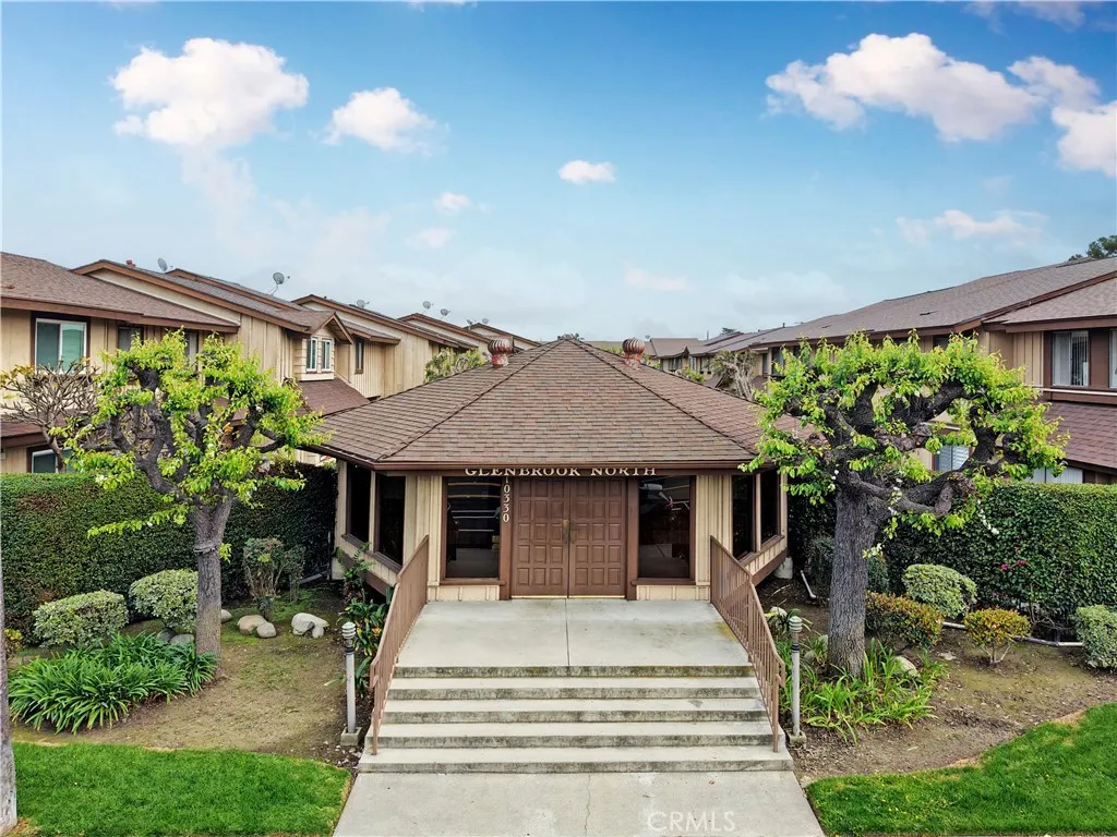 10330 Downey Avenue Unit 35, Downey, CA 90241 - Photo 3 of 43, Downey, CA