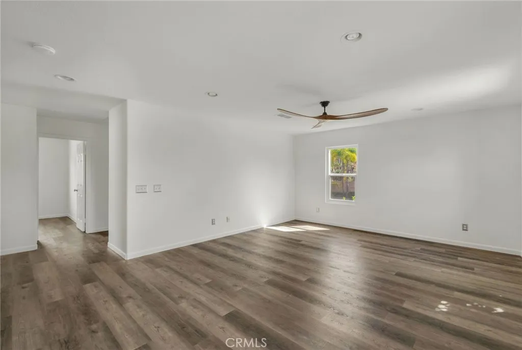 https://cdn.realtyfeed.com/cdn/127/306642962/0c5f1b1b446fde53f26e8c7fff7c2235.webp