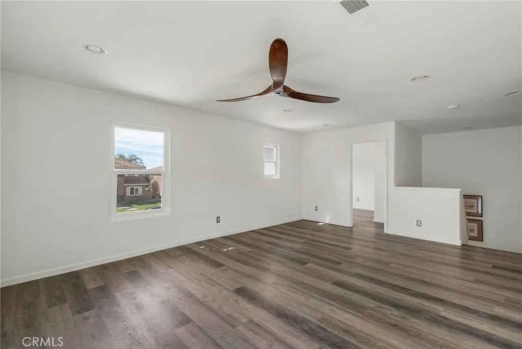 https://cdn.realtyfeed.com/cdn/127/306642962/1f8876b795a9631d9e325d93c510486b.webp