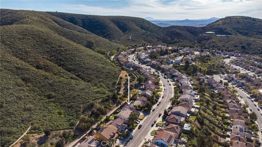 https://cdn.realtyfeed.com/cdn/127/306642962/368cc058b45826b30605fabc7cb94073.webp
