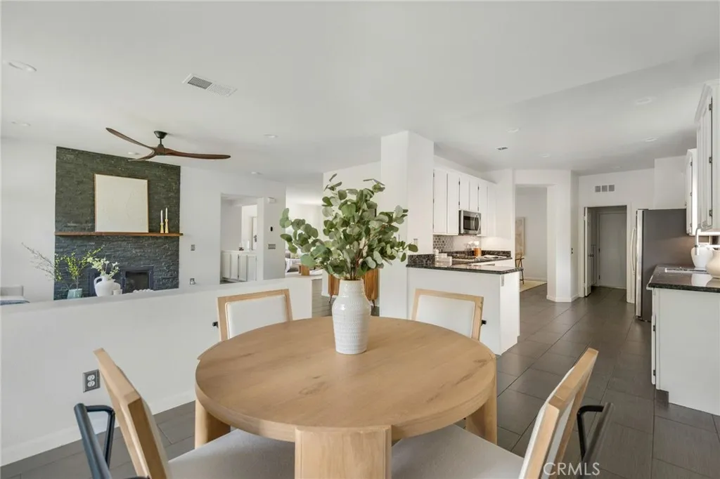 https://cdn.realtyfeed.com/cdn/127/306642962/4c562390b738ed7343ceeef6ea6c9a9f.webp