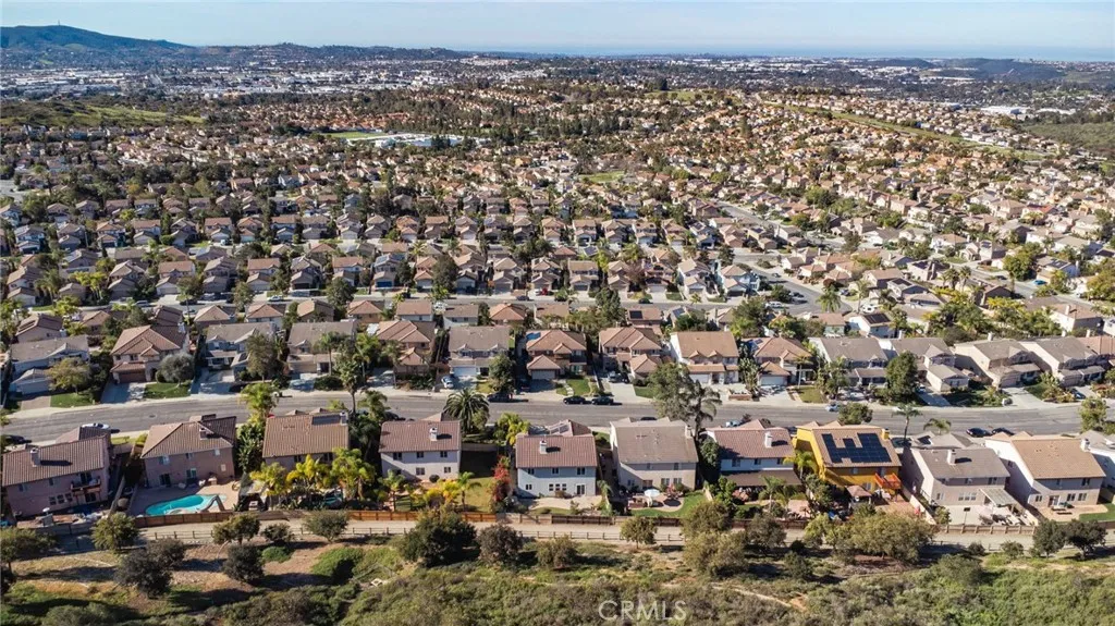 https://cdn.realtyfeed.com/cdn/127/306642962/74853fc30e4b1d95174336d96518dcc3.webp