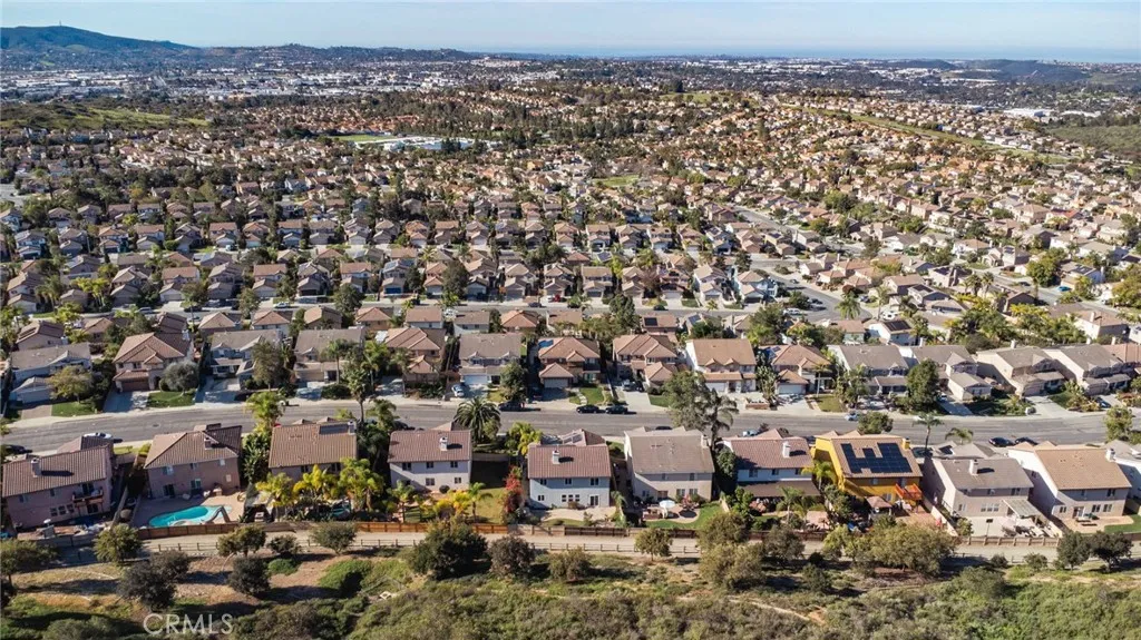 https://cdn.realtyfeed.com/cdn/127/306642962/753e45cebd4cfee94ca41effdc666352.webp