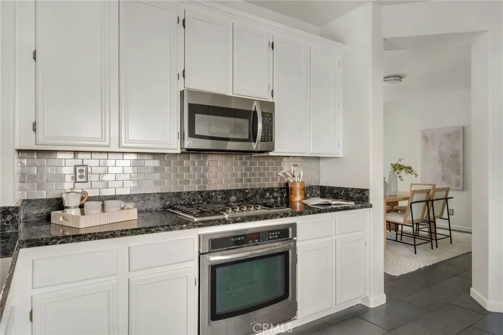 https://cdn.realtyfeed.com/cdn/127/306642962/b4463132be8b5a14cc304d7108adf872.webp