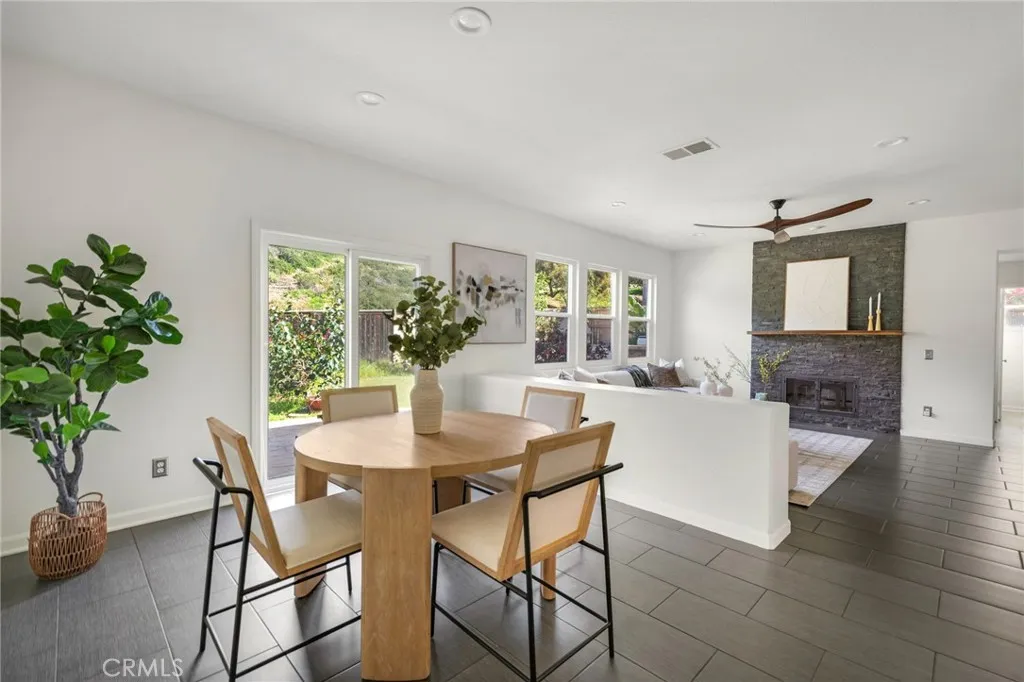 https://cdn.realtyfeed.com/cdn/127/306642962/bf90ea0ce9b6333d1dea36d125f6628a.webp