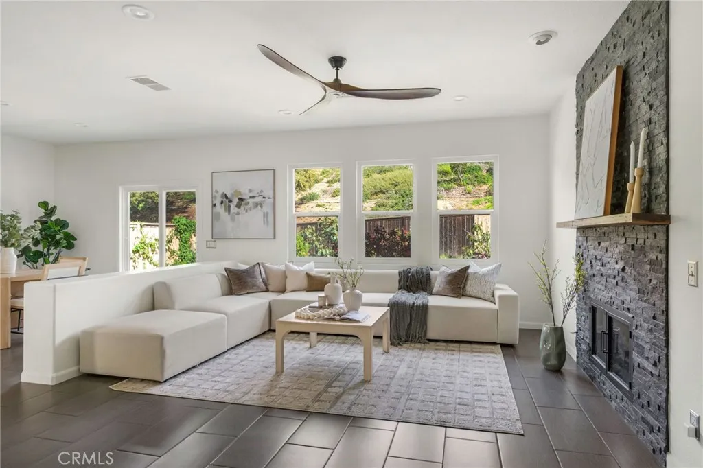 https://cdn.realtyfeed.com/cdn/127/306642962/f0a3a84d6f9e4ad0da1e59d8a881bb69.webp