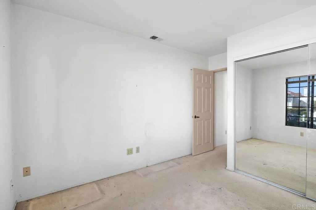 https://cdn.realtyfeed.com/cdn/127/306642972/db6586e564069562592fed3649e78981.webp