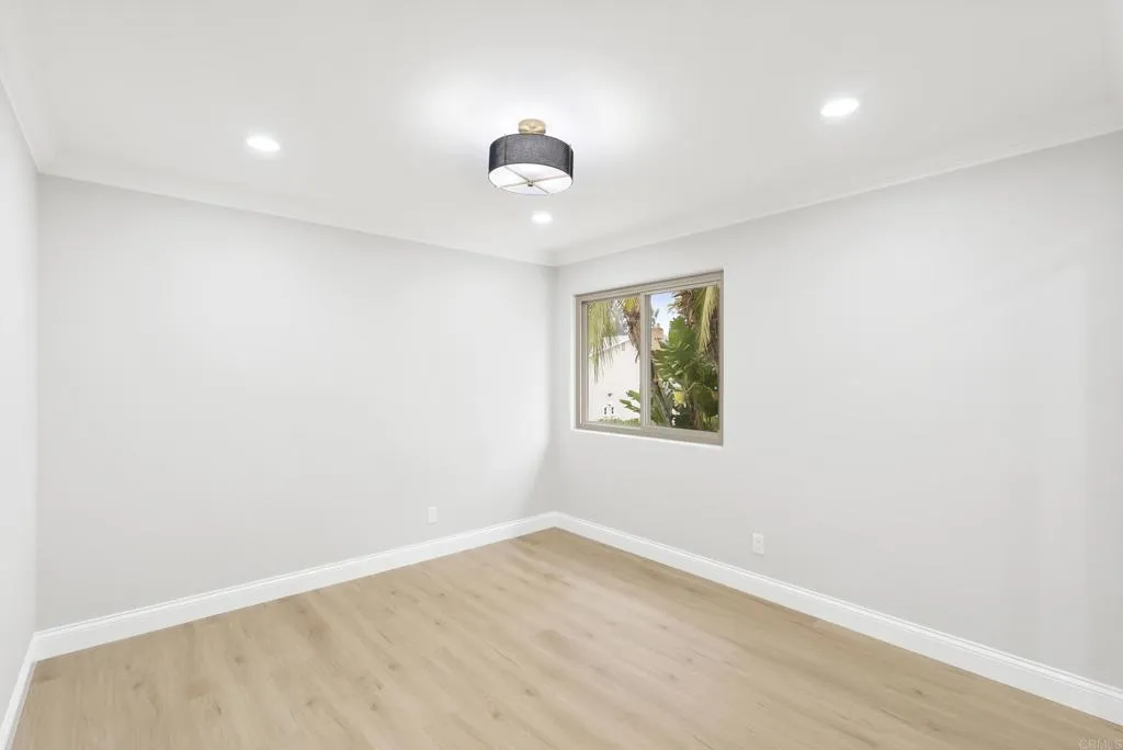 https://cdn.realtyfeed.com/cdn/127/306642981/0d1ec4b00228e6f9e559e9d739ca6ad5.webp