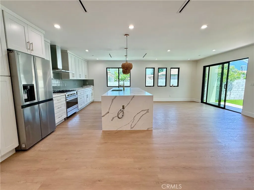 22130 Gault Street, Canoga Park, CA 91303 - Photo 2 of 28, Canoga Park, CA