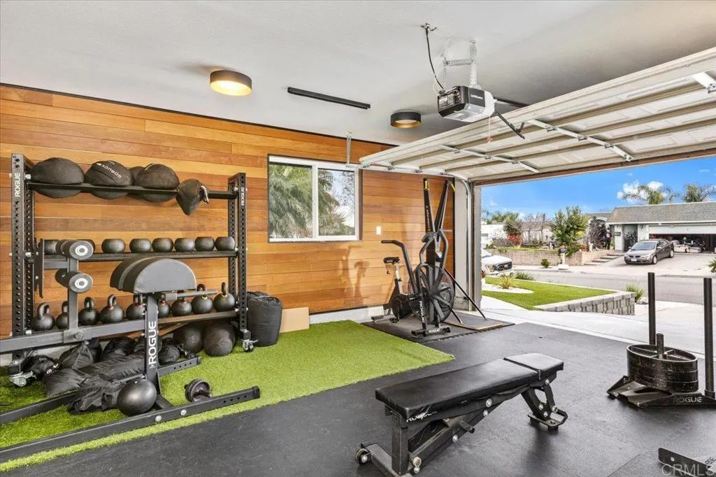https://cdn.realtyfeed.com/cdn/127/306643011/c6d7fbdef3bfac8429c22ca093406639.webp