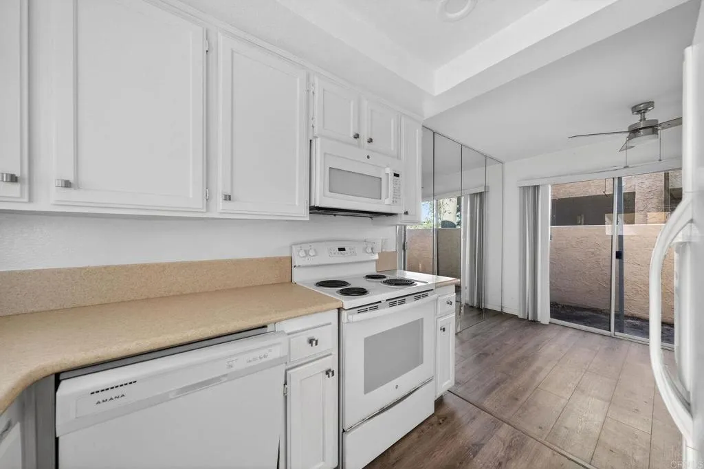 https://cdn.realtyfeed.com/cdn/127/306643032/307cedb733711884447c9aac981e1751.webp
