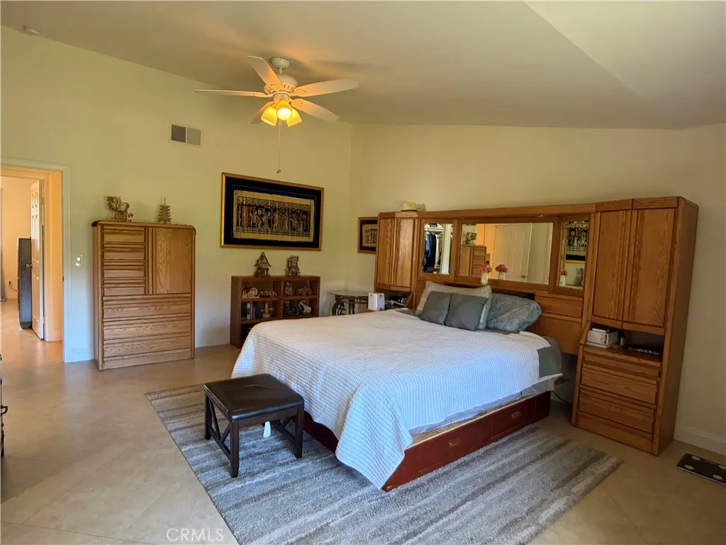 https://cdn.realtyfeed.com/cdn/127/306643105/34b136582e1b94aa87ce9e602929f066.webp