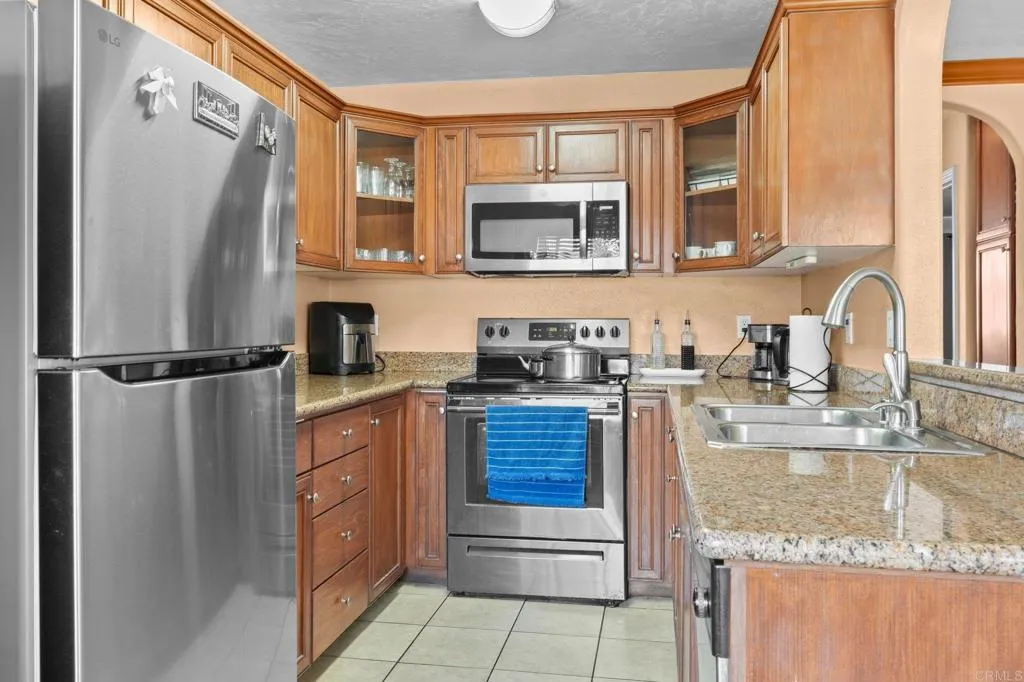 Photo #4: PTP2601163 Listing: Photo #4