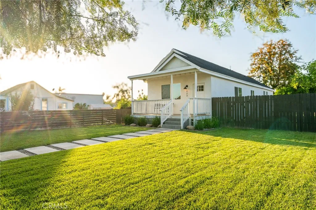 423 Stuart, Redlands, CA, 92374