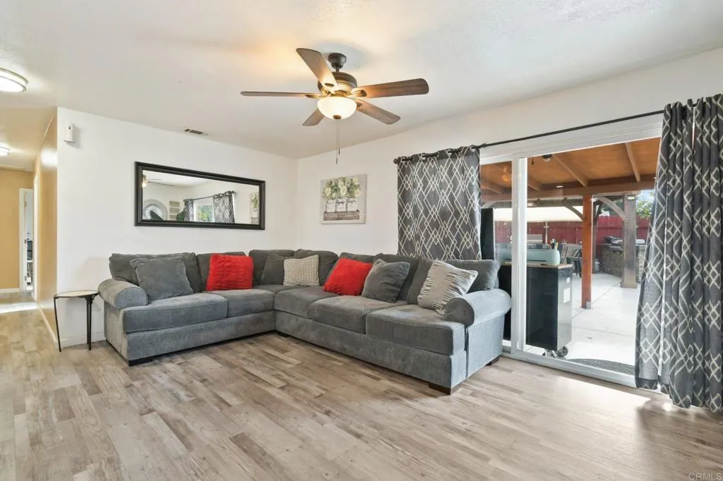 https://cdn.realtyfeed.com/cdn/127/306643218/f20a366025dea878e8c7d44372ed020b.webp