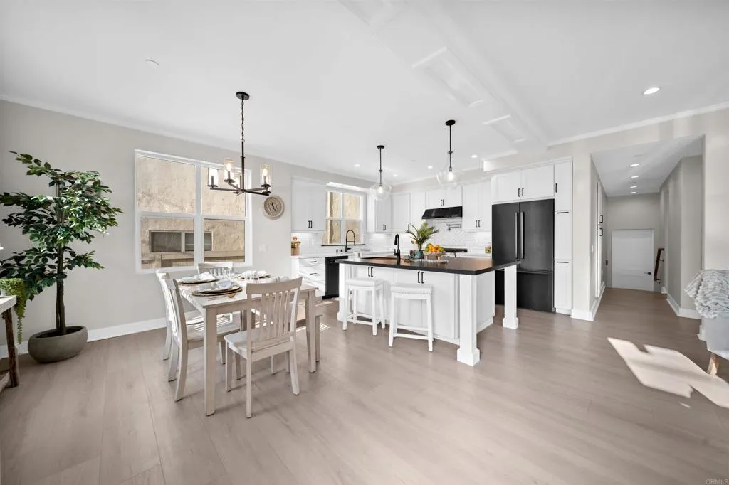 Photo #8: NDP2601419 Listing: Photo #8