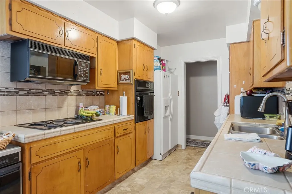 8507 Eucalyptus, Bakersfield, CA 93306 - Photo 5 of 27, Bakersfield, CA