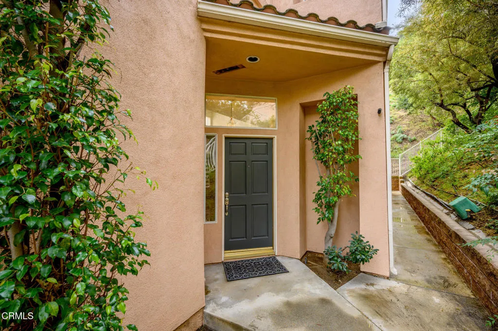 925 Calle La Primavera, Glendale, CA 91208 - Photo 2 of 42, Glendale, CA