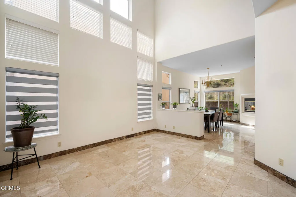 925 Calle La Primavera, Glendale, CA 91208 - Photo 4 of 42, Glendale, CA