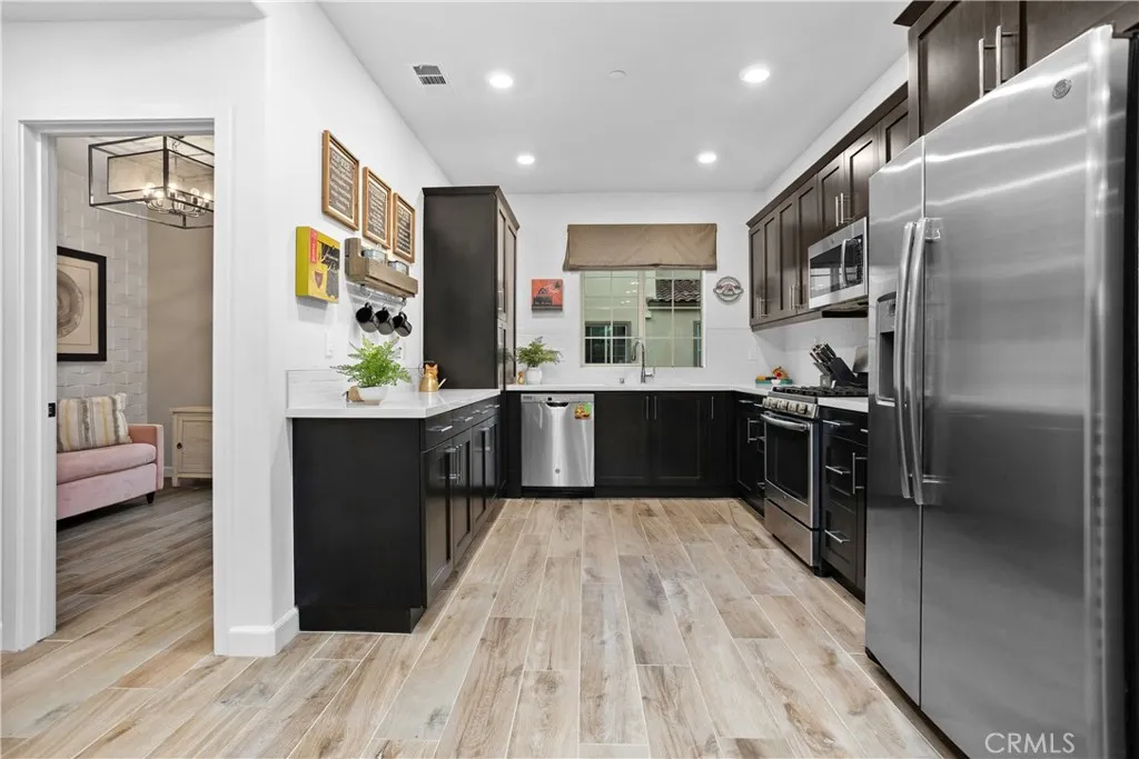 Photo #13: OC26032521 Listing: Photo #13