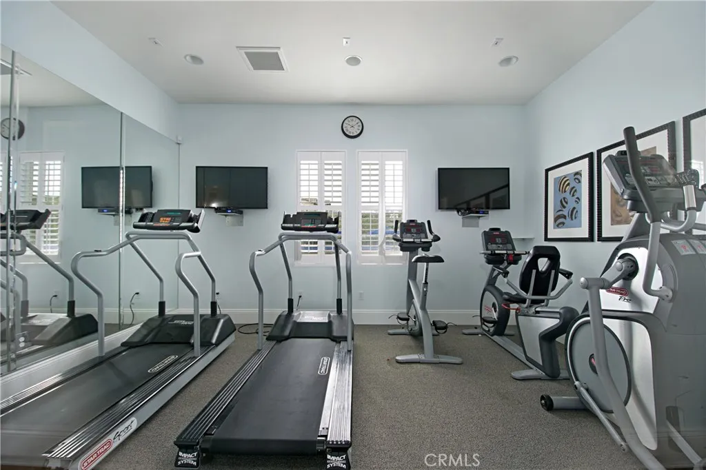 https://cdn.realtyfeed.com/cdn/127/306643364/92719819d87fe7d00b95f17469b922a9.webp