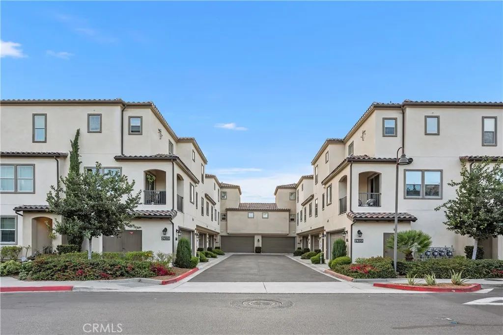 https://cdn.realtyfeed.com/cdn/127/306643364/ce4c666eabccdf877b0f0a4b9bf0fc0e.webp