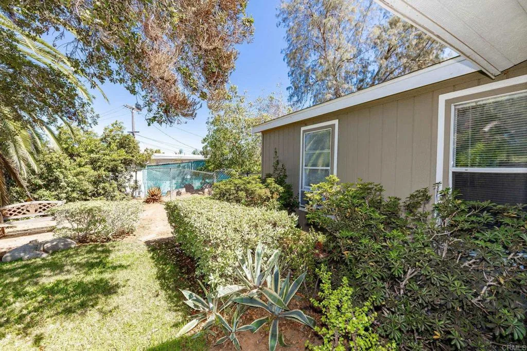 https://cdn.realtyfeed.com/cdn/127/306643371/490832ae857b4b1523b024960527b84b.webp