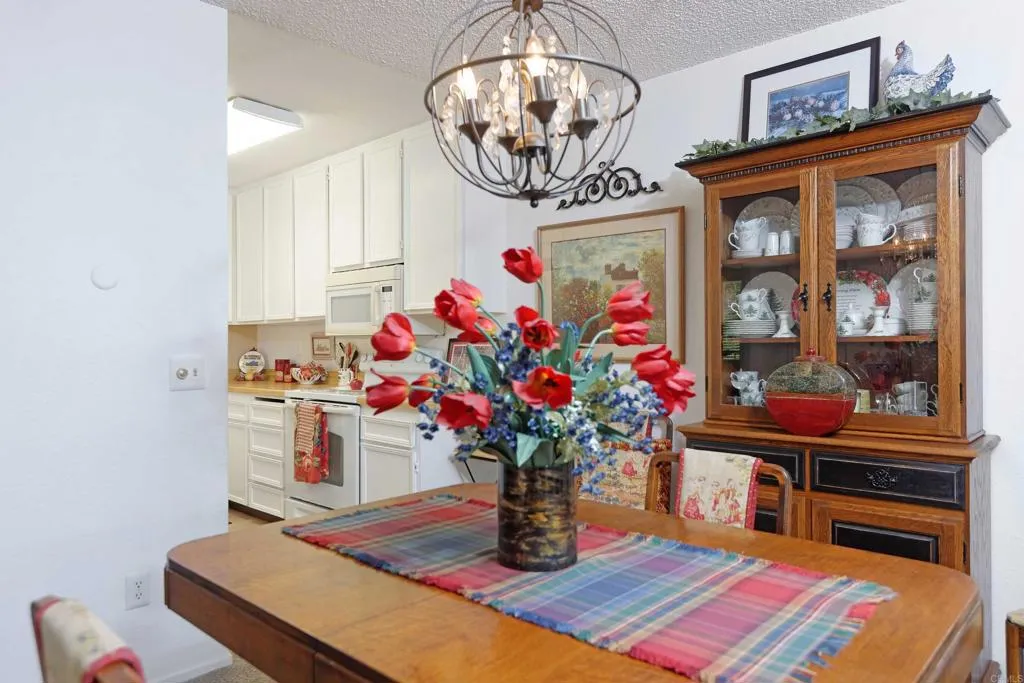 Photo #5: NDP2601422 Listing: Photo #5