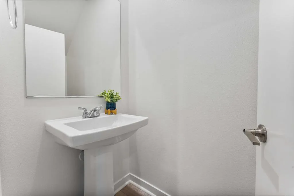 Photo #7: NDP2601424 Listing: Photo #7