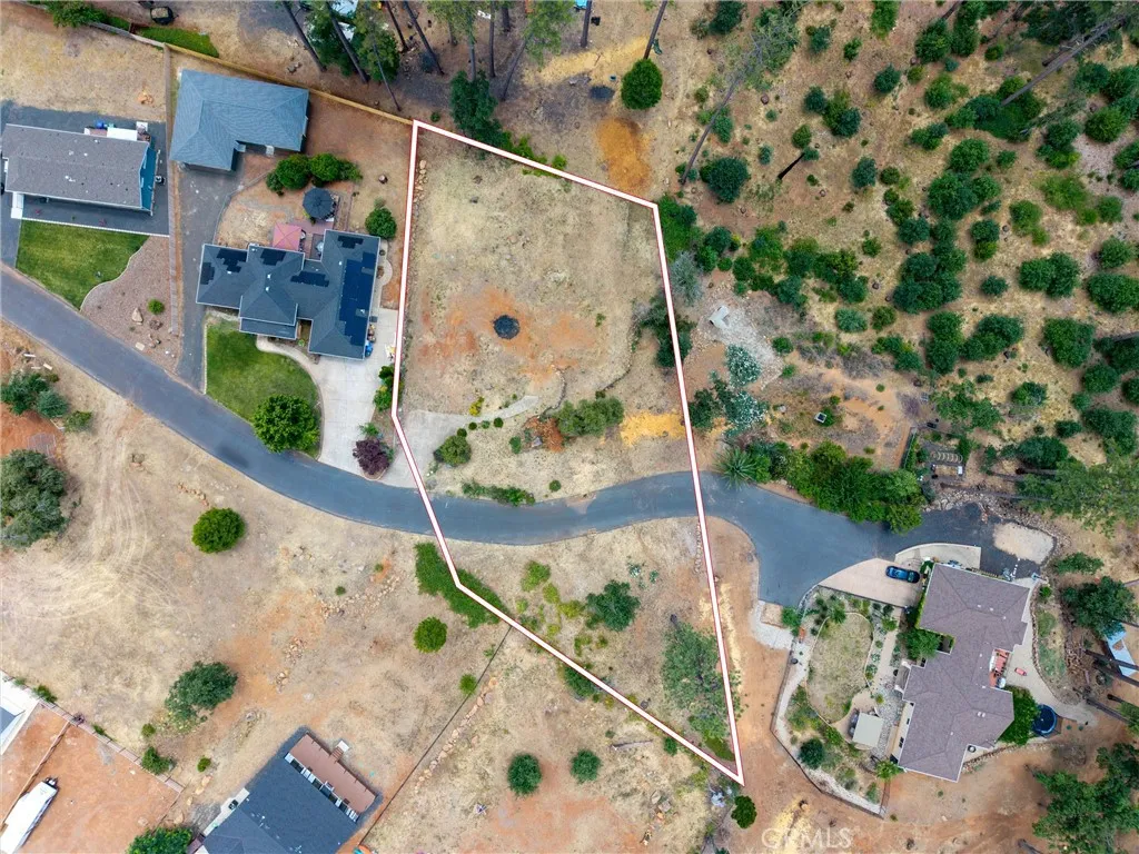 1820 Amore, Paradise, CA 95969 - Photo 2 of 28, Paradise, CA