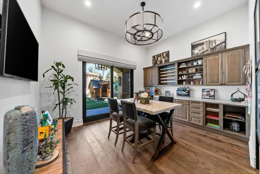https://cdn.realtyfeed.com/cdn/127/306643495/059023647b8209e05ad4059aec31a457.webp