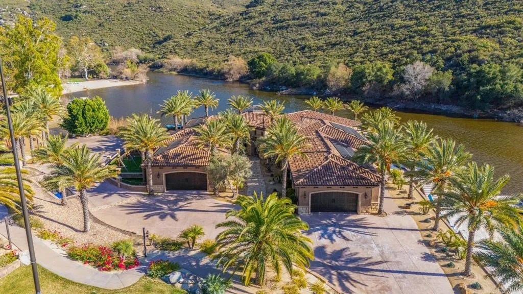 https://cdn.realtyfeed.com/cdn/127/306643495/39831fb8a5863c6c54f79f86eb0bee3c.webp
