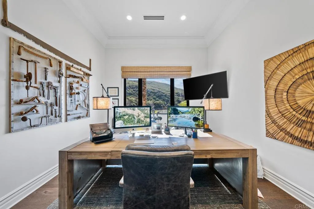 https://cdn.realtyfeed.com/cdn/127/306643495/45b5f7fa82eeb224df1b307e6a207bde.webp