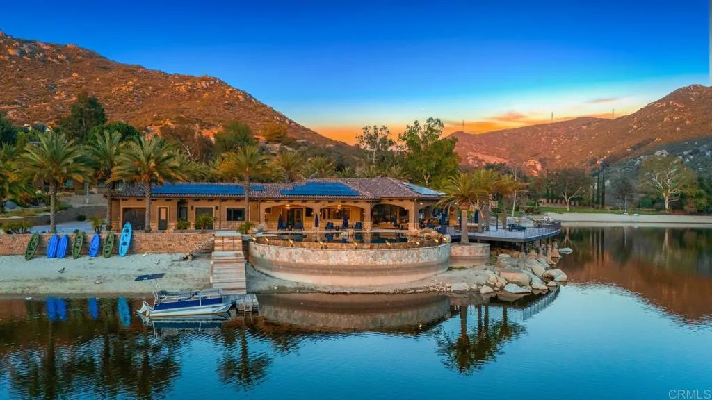 https://cdn.realtyfeed.com/cdn/127/306643495/60729df63f43ce6f92d31deccecfb639.webp