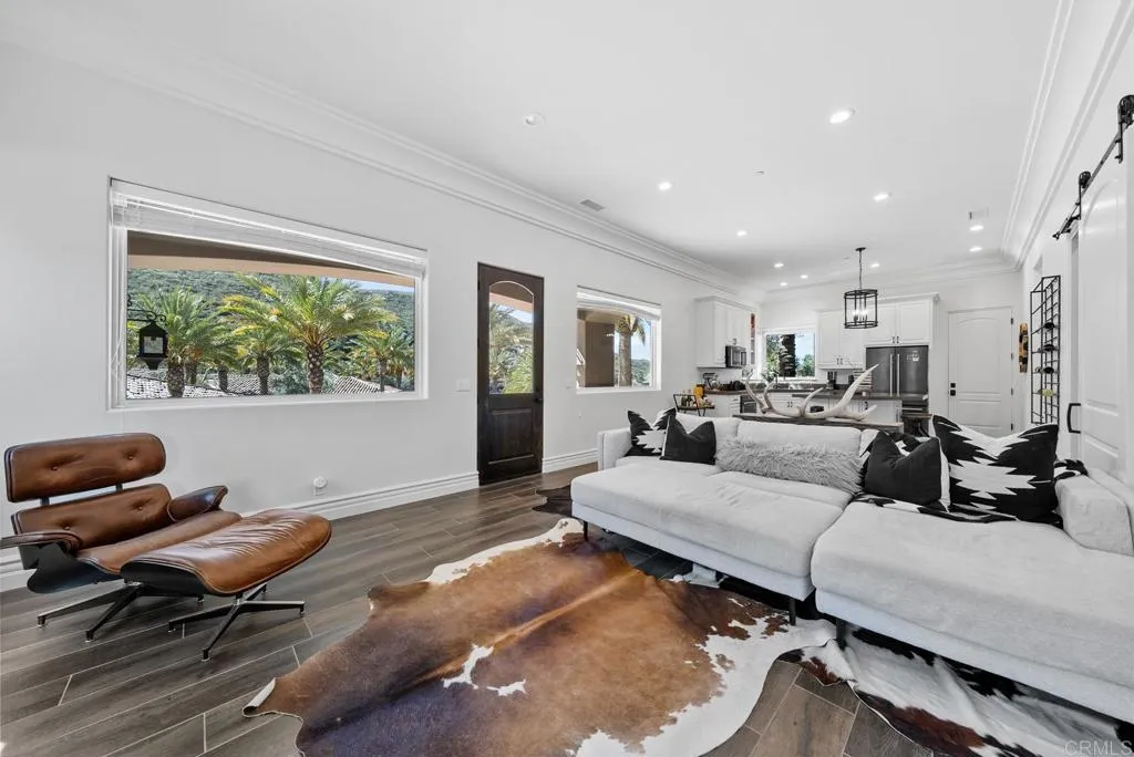 https://cdn.realtyfeed.com/cdn/127/306643495/778cd9c9b78722b0f425c8526109b205.webp