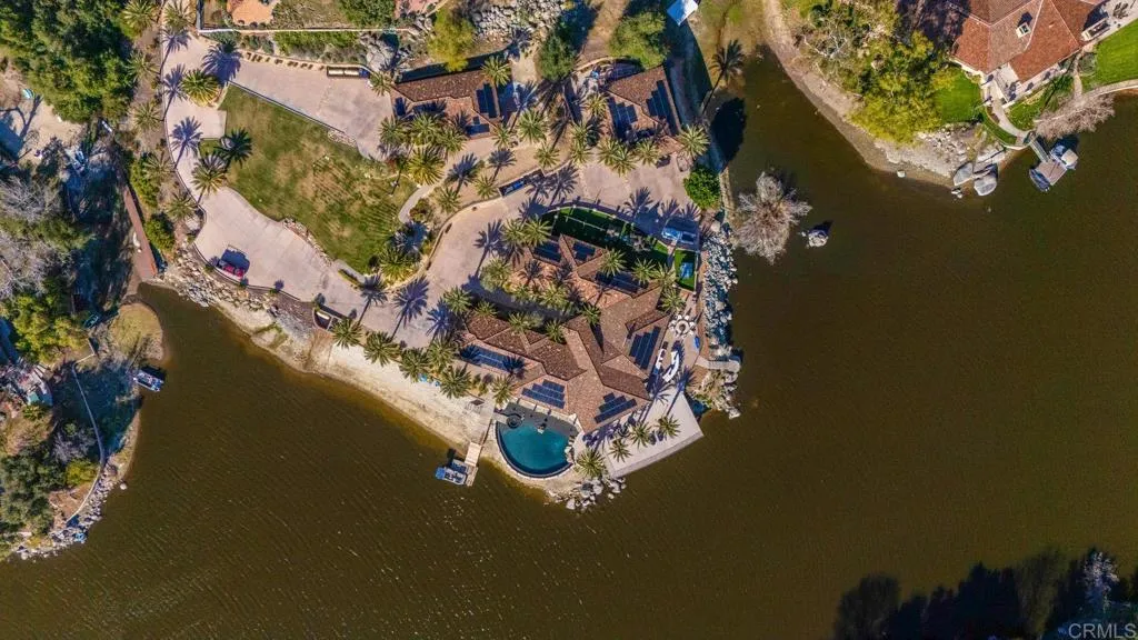 https://cdn.realtyfeed.com/cdn/127/306643495/aae7733600d72dcc1d21f8c4ca343680.webp