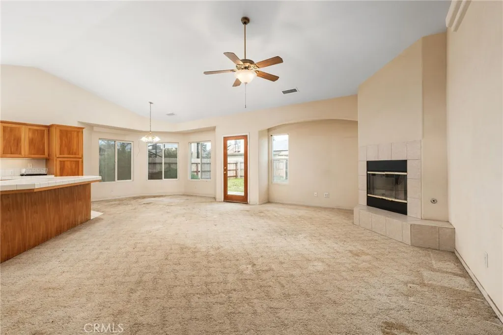 2500 W Perez, Visalia, CA 93291 - Photo 5 of 31, Visalia, CA