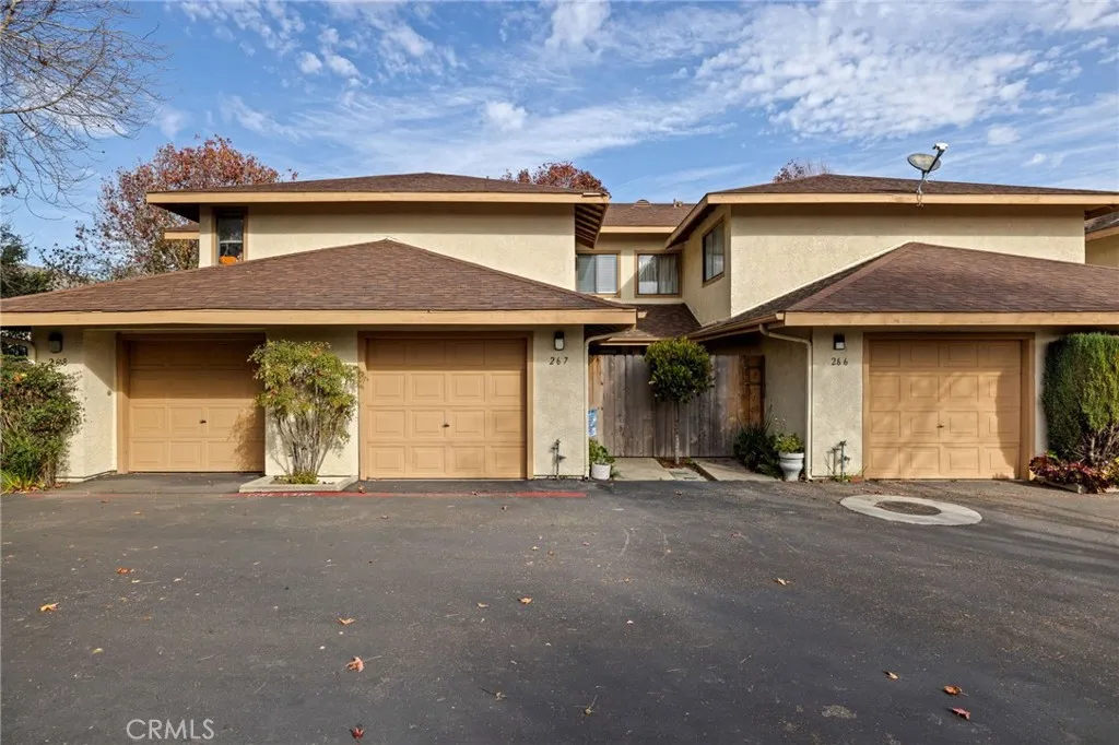 267 Village Circle Drive, Lompoc, CA 93436