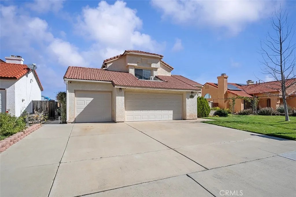 15660 Laguna, Lake Elsinore, CA 92530 - Main photo, Lake Elsinore, CA