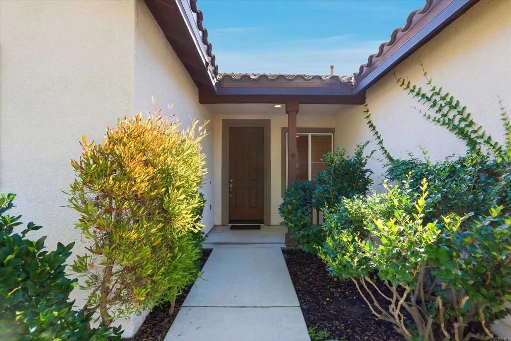https://cdn.realtyfeed.com/cdn/127/306643606/2647eb1895fabb0c3b93cbe79a3108f8.webp
