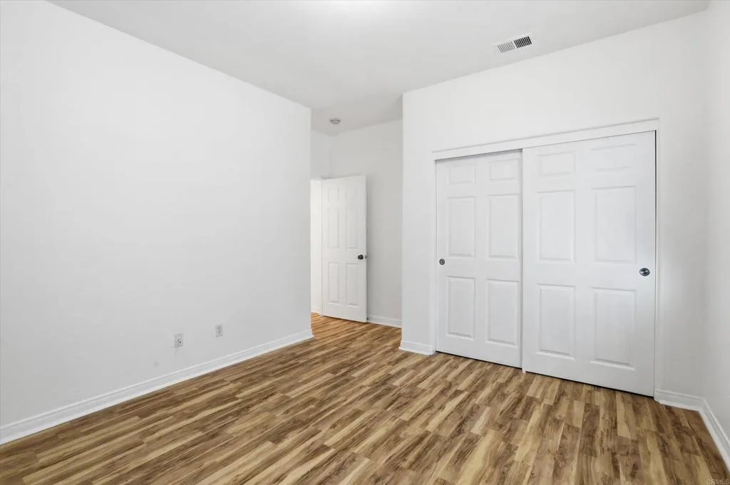 https://cdn.realtyfeed.com/cdn/127/306643606/da1a156276a0a7b70f1783c409a4c776.webp