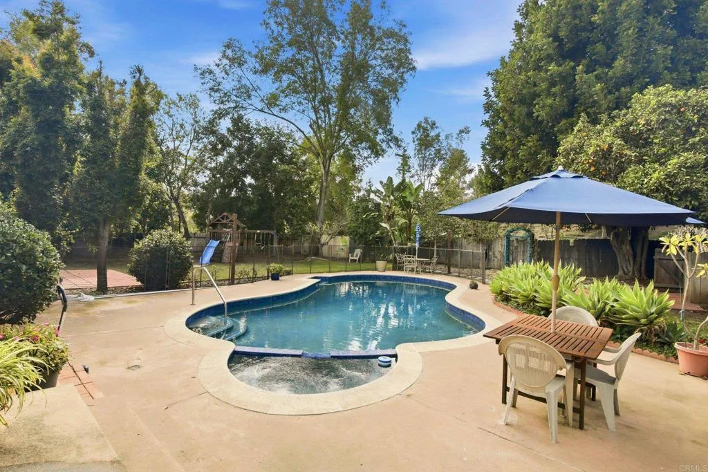 https://cdn.realtyfeed.com/cdn/127/306643611/0662d02f419fab63431bb5410e54e9ae.webp